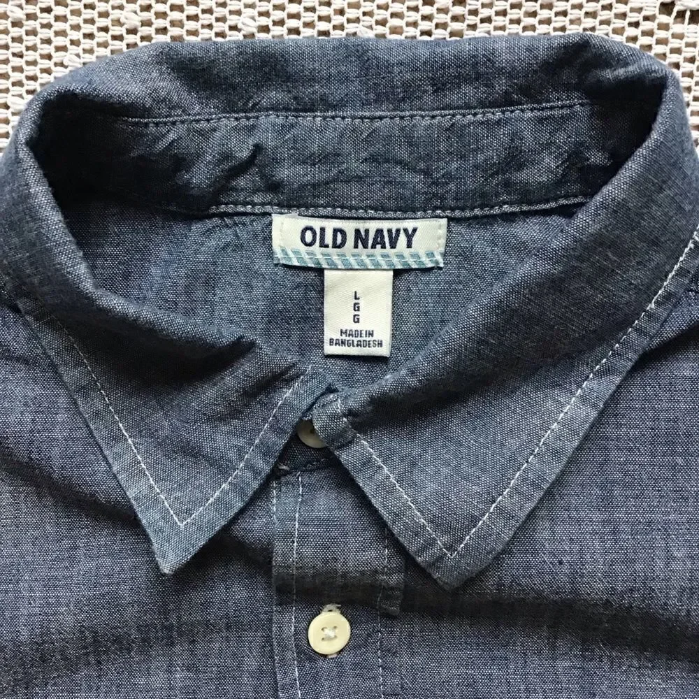 Old Navy LS Chambray Button Up Long Sleeve Shirt